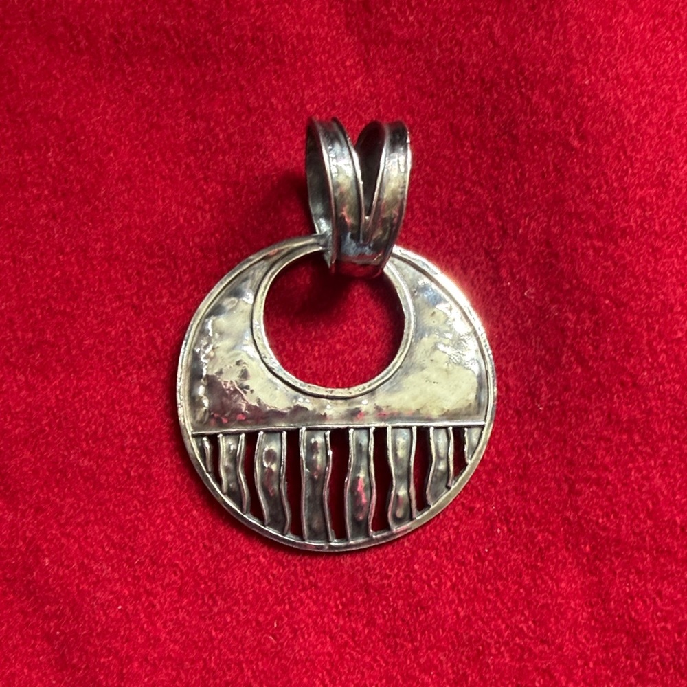 Silpada Silver Round Textured Pendant